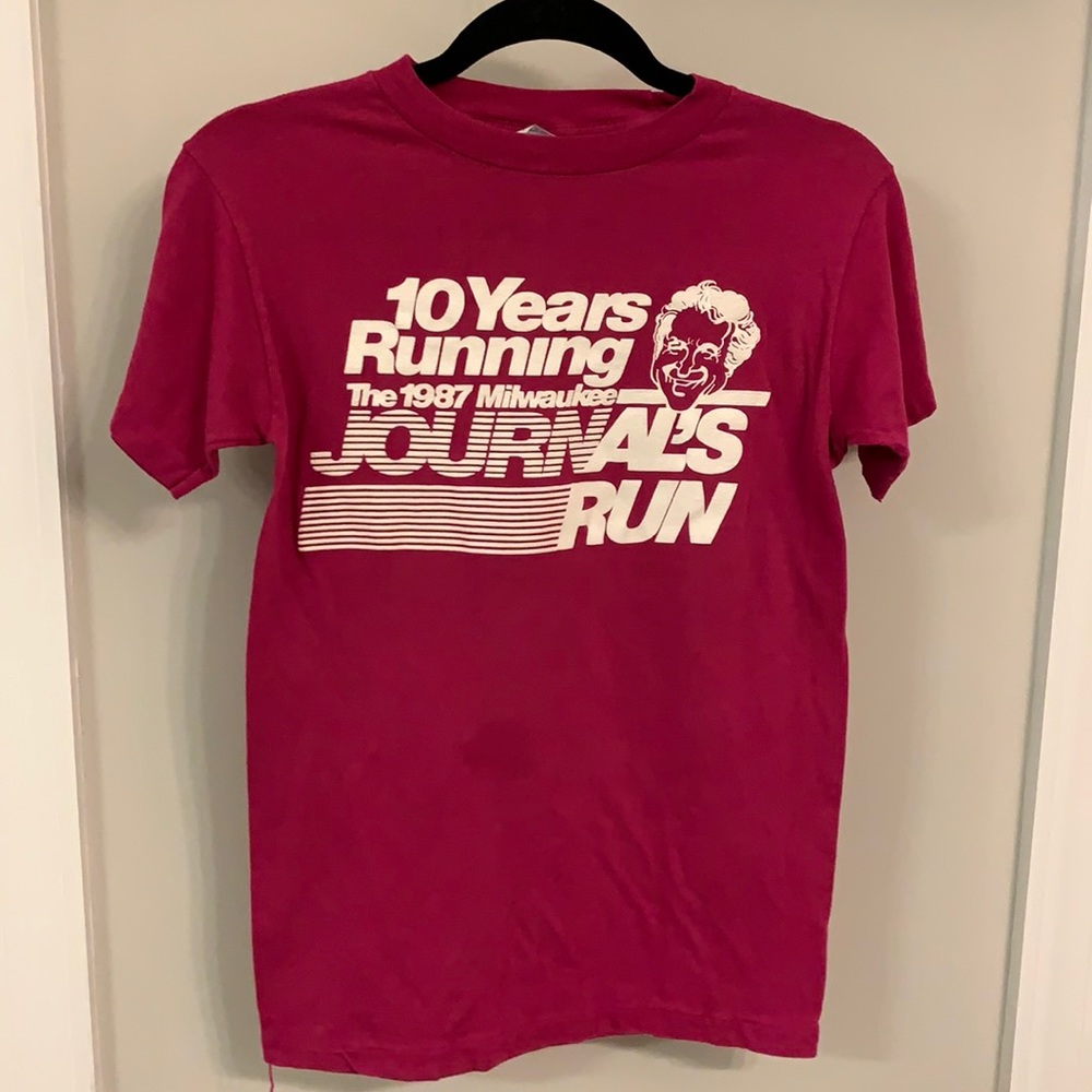 Vintage 1987 Running T - USA made